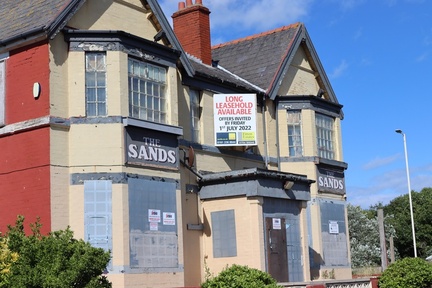 Allan 6 - Sands Pub Now